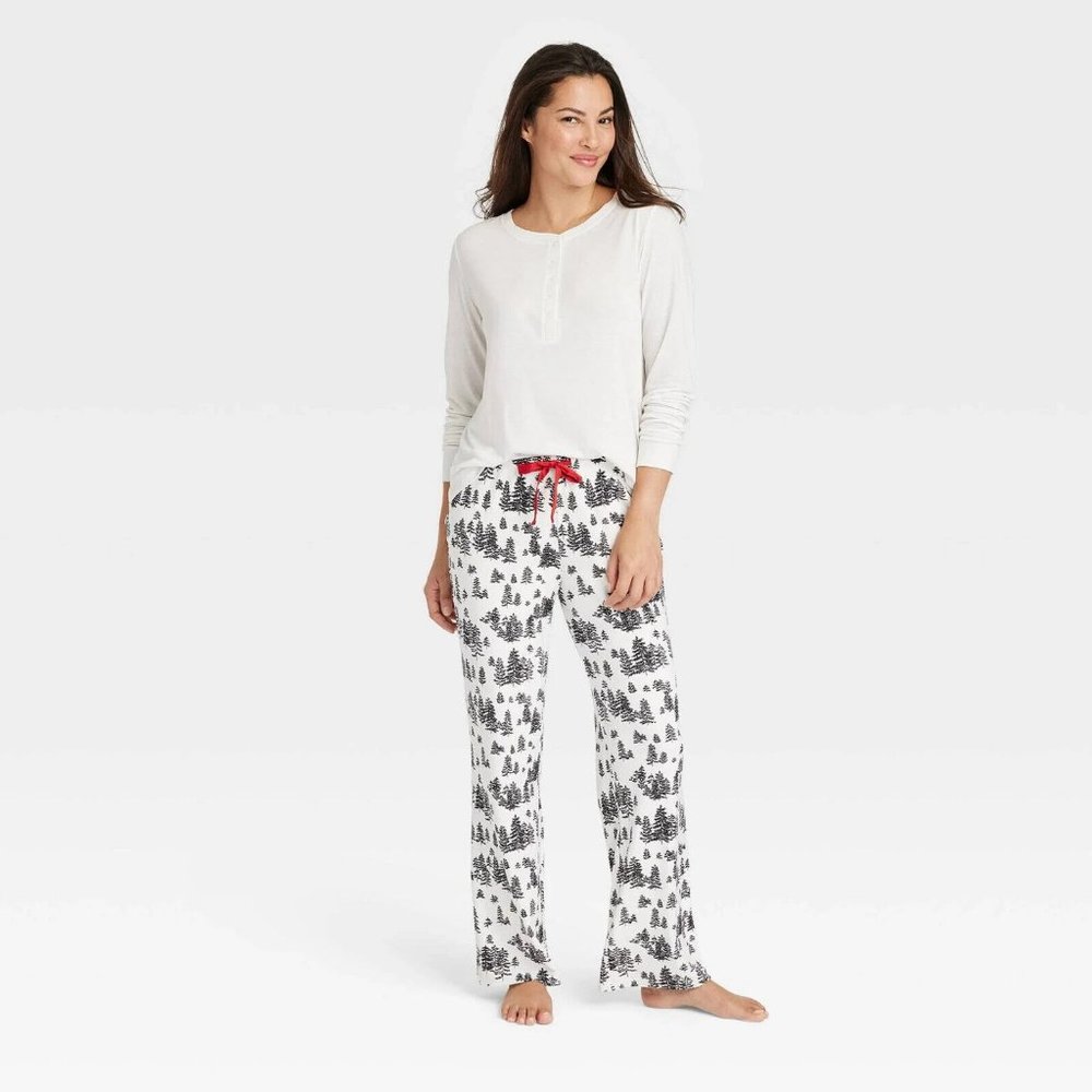 NEW, Sz L, Women's Henley Top and Pants Pajama Set - Stars Above - Cream